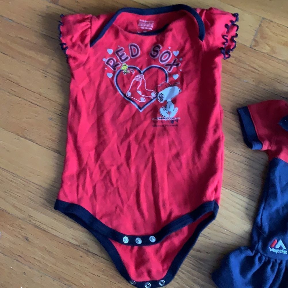 18M Baby Girl Boston Red Sox Outfit